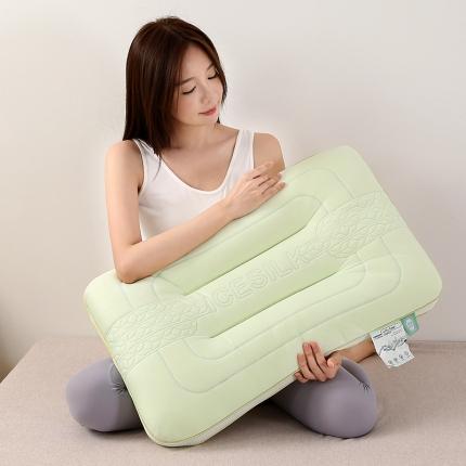 91家纺网 家纺一手货源 找家纺 (总) 梦叶草 2023新款零度冰丝含有乳胶片芯软糯枕头枕芯