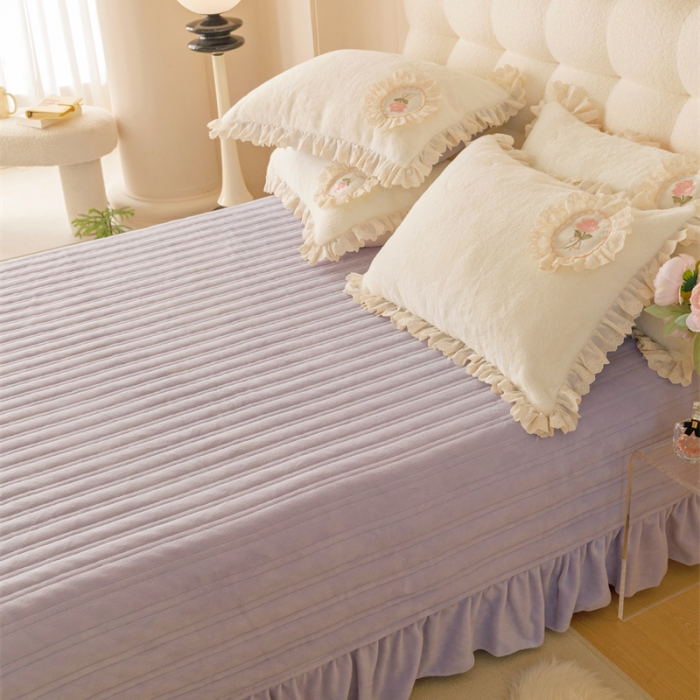 91家纺网 家纺一手货源 找家纺 胜权 AB版仿兔绒牛奶绒加厚韩国绒刺绣夹棉床盖单件保暖三件套 花茜紫