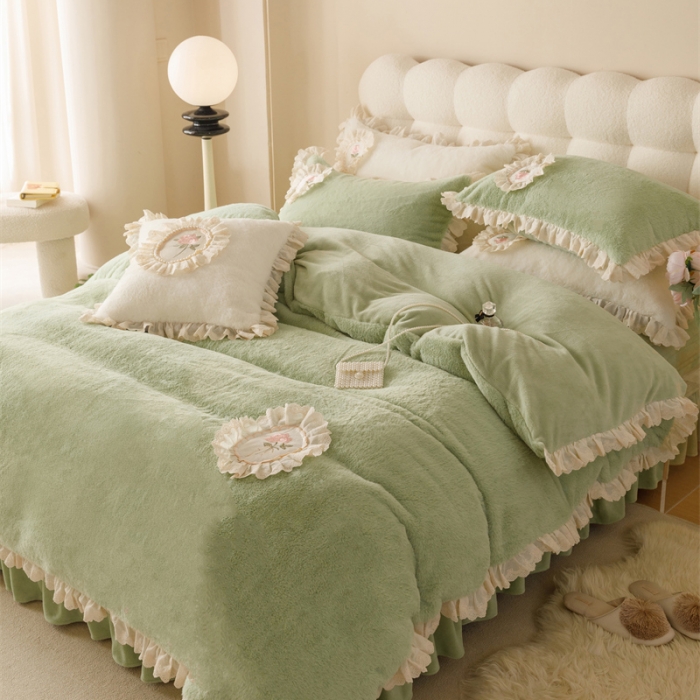 91家纺网 家纺一手货源 找家纺 胜权 AB版仿兔绒牛奶绒加厚韩国绒刺绣夹棉床盖单件保暖三件套 抹茶绿