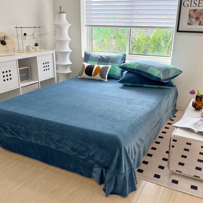 91家纺网 家纺一手货源 找家纺 三沁 2023新款全棉水洗棉加绒四件套 棉绒-雅典绿大格