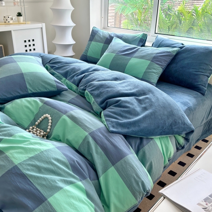 91家纺网 家纺一手货源 找家纺 三沁 2023新款全棉水洗棉加绒四件套 棉绒-雅典绿大格