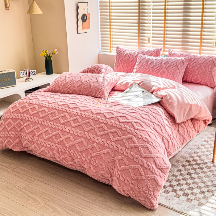 91家纺网 家纺一手货源 找家纺 潮邦创意家居 2025新款跑量款塔芙绒宝宝绒四件套 粉红