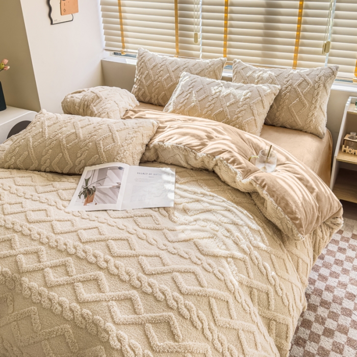 91家纺网 家纺一手货源 找家纺 潮邦创意家居 2025新款跑量款塔芙绒宝宝绒四件套 浅咖