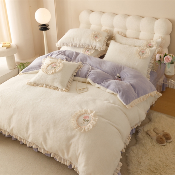 91家纺网 家纺一手货源 找家纺 胜权 新款AB版仿兔绒牛奶绒加厚韩国绒刺绣夹棉床盖四件套 花茜紫