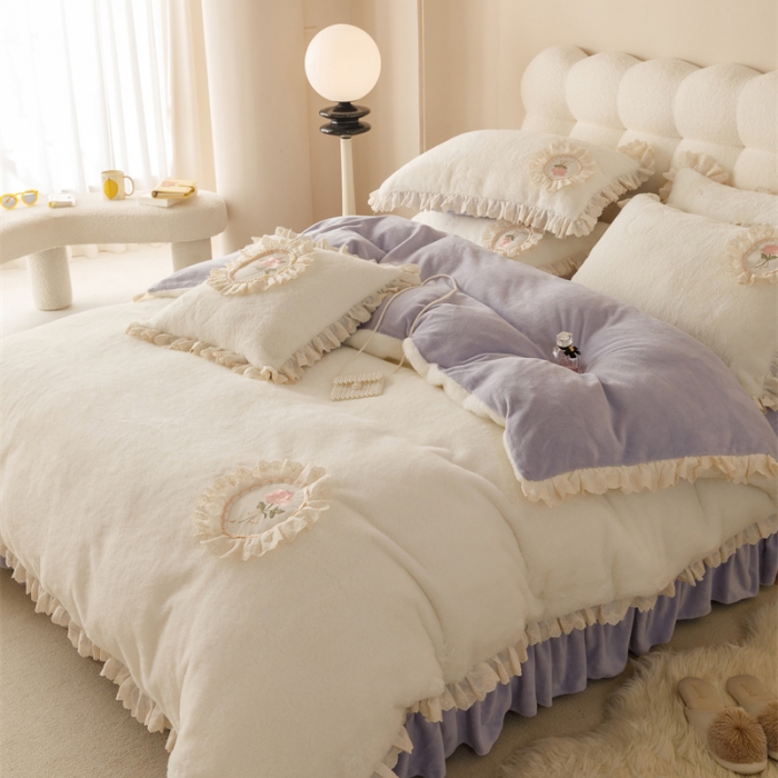 91家纺网 家纺一手货源 找家纺 胜权 新款AB版仿兔绒牛奶绒加厚韩国绒刺绣夹棉床盖四件套 花茜紫