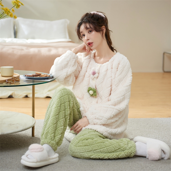 91家纺网 家纺一手货源 找家纺 洛兰沙 2023新款家居服W031