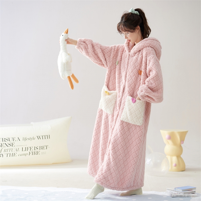 91家纺网 家纺一手货源 找家纺 洛兰沙 2023新款家居服W038