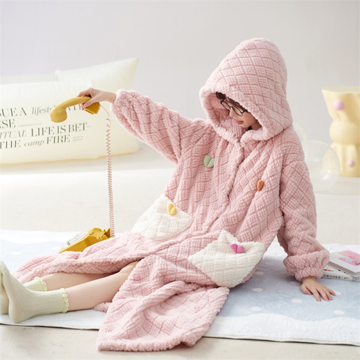 91家纺网 家纺一手货源 找家纺 洛兰沙 2023新款家居服W038