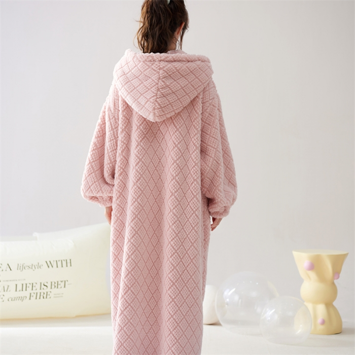 91家纺网 家纺一手货源 找家纺 洛兰沙 2023新款家居服W038