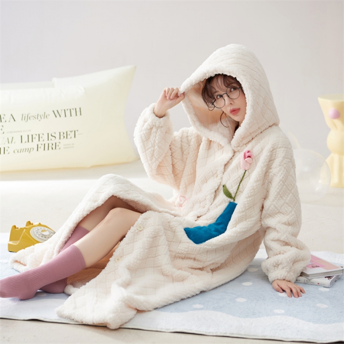 91家纺网 家纺一手货源 找家纺 洛兰沙 2023新款家居服W039