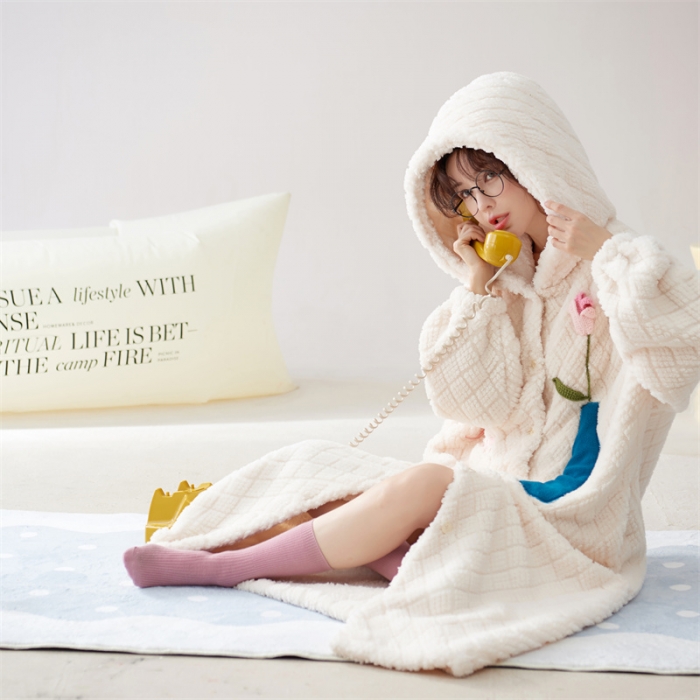 91家纺网 家纺一手货源 找家纺 洛兰沙 2023新款家居服W039