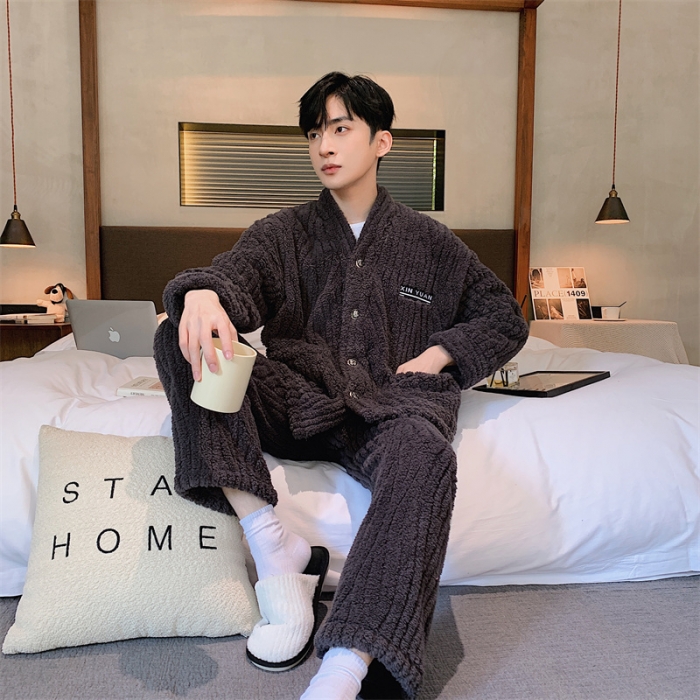 91家纺网 家纺一手货源 找家纺 洛兰沙 2023新款家居服F01388