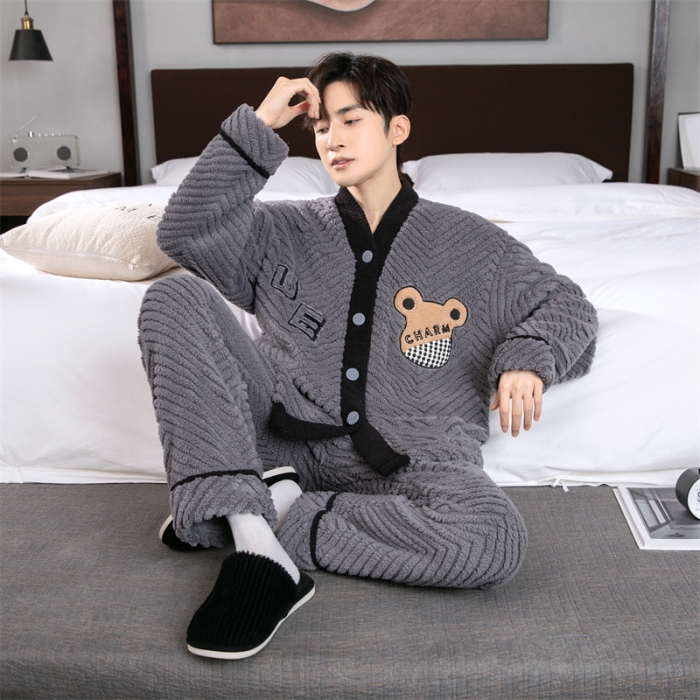 91家纺网 家纺一手货源 找家纺 洛兰沙 2023新款家居服H008