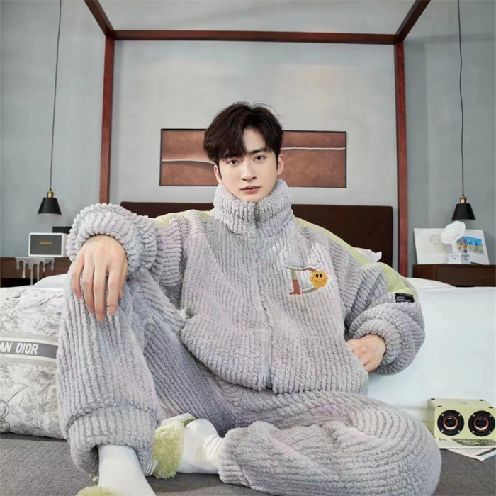 91家纺网 家纺一手货源 找家纺 洛兰沙 2023新款家居服H023