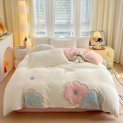 91家纺网 家纺一手货源 找家纺 （总）凡客家居 2023新款牛奶绒贴布绣四件套学生宿舍三件套