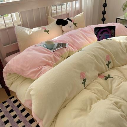 91家纺网 家纺一手货源 找家纺 （总）红嘴企鹅 2025新款牛奶绒四件套