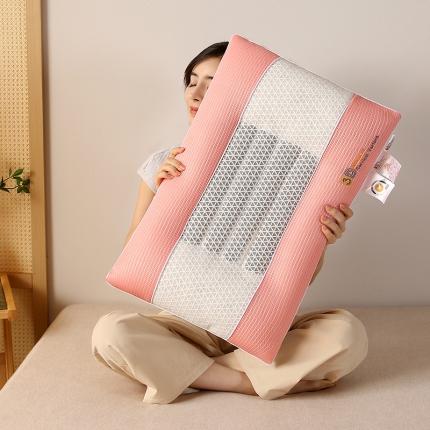 91家纺网 家纺一手货源 找家纺 梦叶草 2023款新款四季款3D透气悬浮释压决明子枕芯空气层枕头粉色