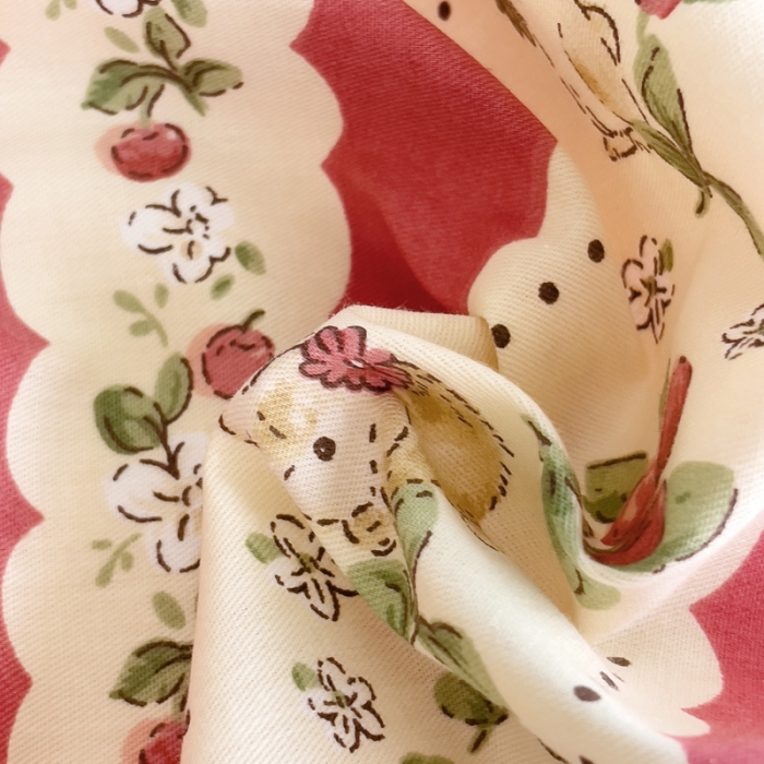 91家纺网 家纺一手货源 找家纺 金丝鸟 2023新款全棉可爱卡通印花小清新四件套-第二批 欢乐草莓兔