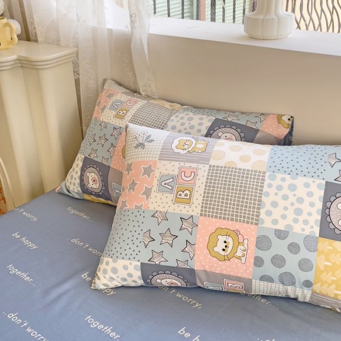 91家纺网 家纺一手货源 找家纺 金丝鸟 2023新款全棉可爱卡通印花小清新四件套-第二批 小格狮子