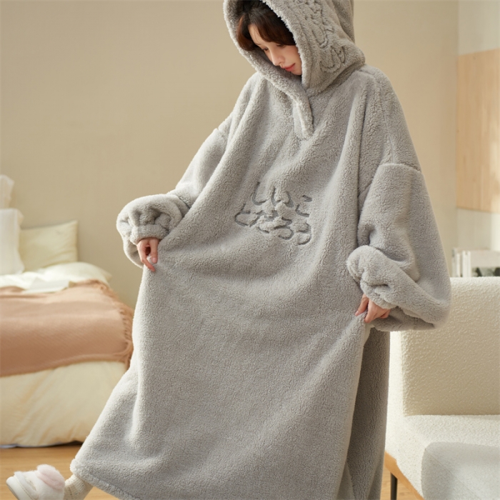 91家纺网 家纺一手货源 找家纺 洛兰沙 2023新款家居服W051