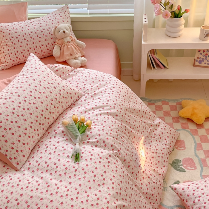 91家纺网 家纺一手货源 找家纺 左视觉 田园小碎花简约套件样片