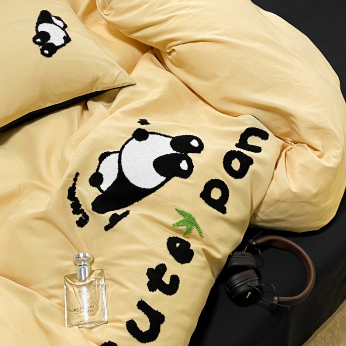 91家纺网 家纺一手货源 找家纺 左视觉 小清新卡通风套件样片