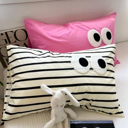 91家纺网 家纺一手货源 找家纺 （总）百寐 2023新款混搭毛巾绣大眼睛13372全棉枕套多巴胺组合