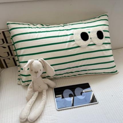 91家纺网 家纺一手货源 找家纺 （总）百寐 2023新款混搭毛巾绣大眼睛13372全棉枕套多巴胺组合