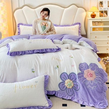 91家纺网 家纺一手货源 找家纺 9斤230g全消光婴儿绒被套兔毛绒牛奶绒贴布绣刺绣花四件套小清新