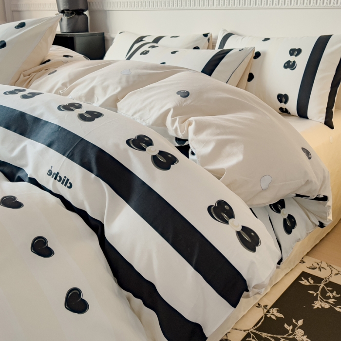 91家纺网 家纺一手货源 找家纺 金丝鸟 2023秋冬新品全棉简约条格小清新四件套 黑珍珠