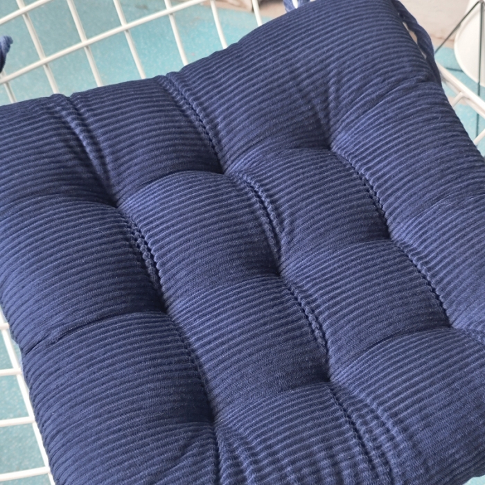 91家纺网 家纺一手货源 找家纺 方款条绒绑带坐垫灯芯绒椅子垫沙发垫定制屁垫