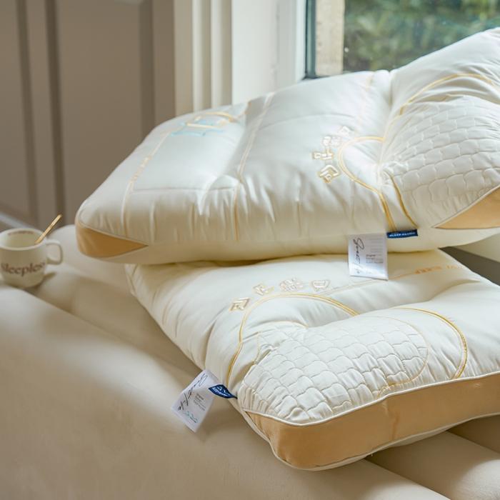 91家纺网 家纺一手货源 找家纺 2024新款 枕在头下 香在梦里 还原吐司的软嘭嘭