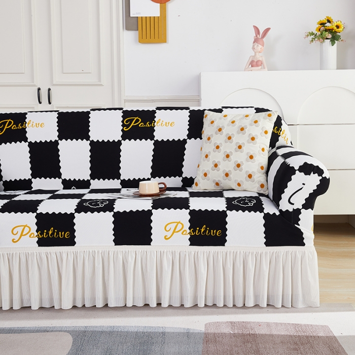 91家纺网 家纺一手货源 找家纺 丝绮鹿 2023新款针织柔肤格沙发套（裙边款） 黑白格