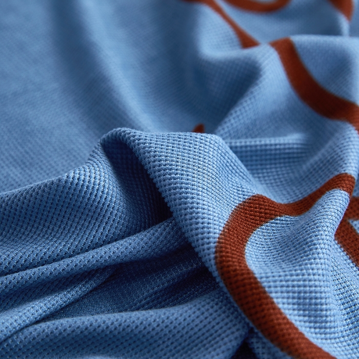 91家纺网 家纺一手货源 找家纺 丝绮鹿 2023新款针织柔肤格沙发套（裙边款） 简爱-蓝色