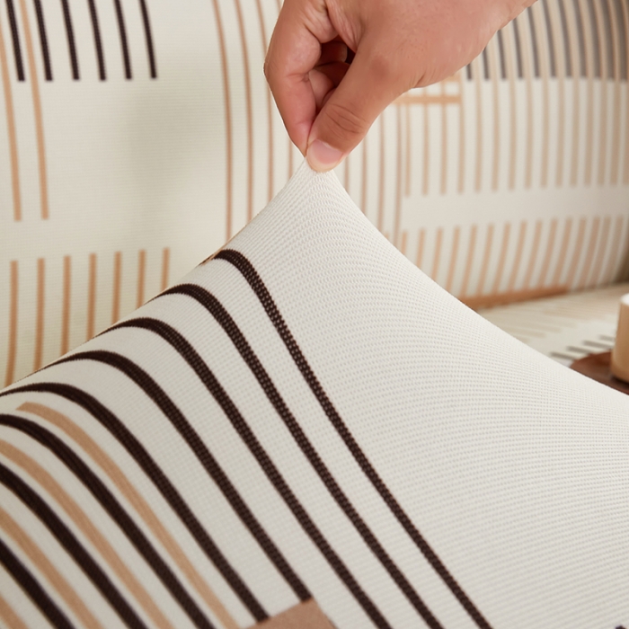 91家纺网 家纺一手货源 找家纺 丝绮鹿 2023新款针织柔肤格沙发套（裙边款） 简素线条-黑