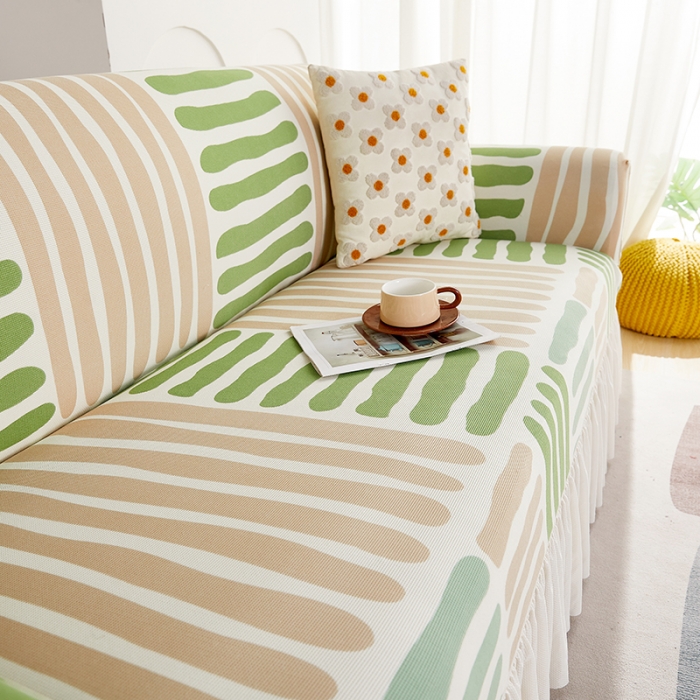 91家纺网 家纺一手货源 找家纺 丝绮鹿 2023新款针织柔肤格沙发套（裙边款） 米绿条纹