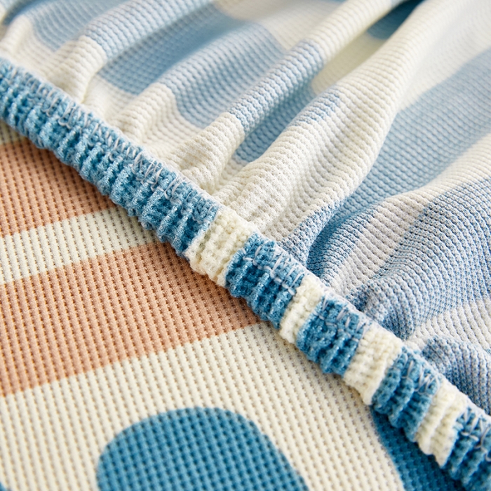 91家纺网 家纺一手货源 找家纺 丝绮鹿2023针织柔肤格贵妃沙发套松紧款 买一个沙发套默认送一个抱枕套 米兰条纹