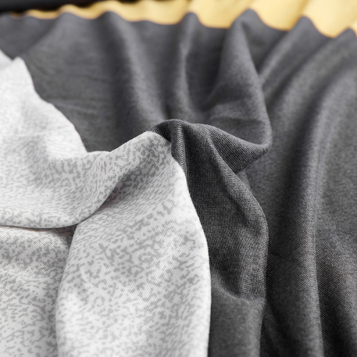 91家纺网 家纺一手货源 找家纺 丝绮鹿 2023新款牛奶丝沙发床套（裙边款） 潮流