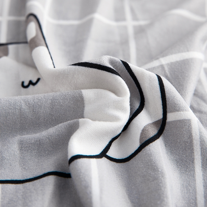 91家纺网 家纺一手货源 找家纺 丝绮鹿 2023新款牛奶丝沙发床套（裙边款） 方格猫咪