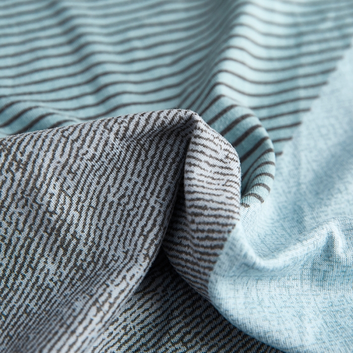 91家纺网 家纺一手货源 找家纺 丝绮鹿 2023新款牛奶丝沙发床套（裙边款） 现代绅士