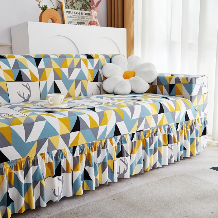 91家纺网 家纺一手货源 找家纺 丝绮鹿 2023新款牛奶丝沙发套贵妃图（裙边款） 时光麋鹿