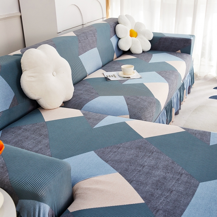 91家纺网 家纺一手货源 找家纺 丝绮鹿 2023新款牛奶丝沙发套贵妃图（裙边款） 现代绅士