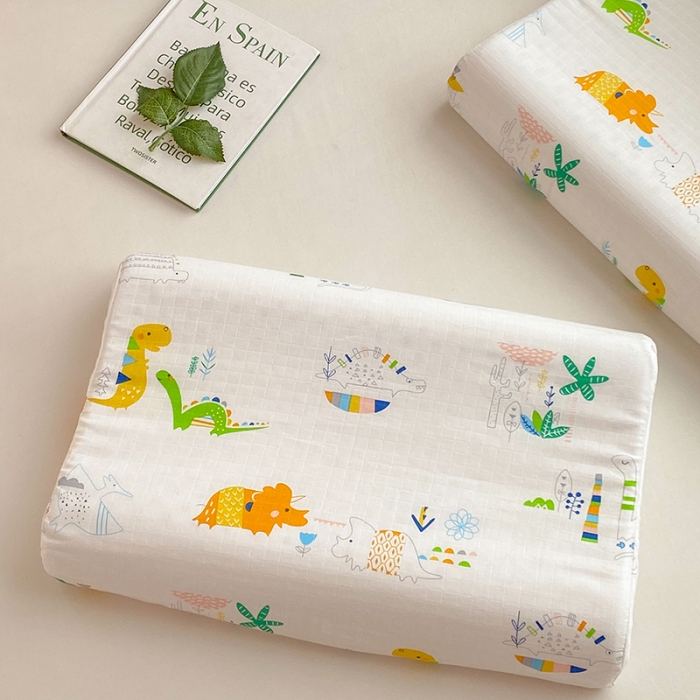 91家纺网 家纺一手货源 找家纺 萌番宝 2023新款纱布儿童乳胶枕恐龙园