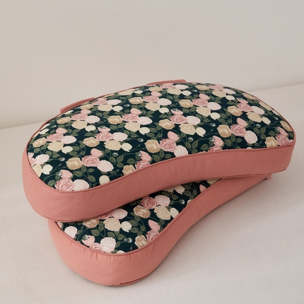 91家纺网 家纺一手货源 找家纺 （总）乐可 2023新款猫耳朵荞麦枕 枕头枕芯