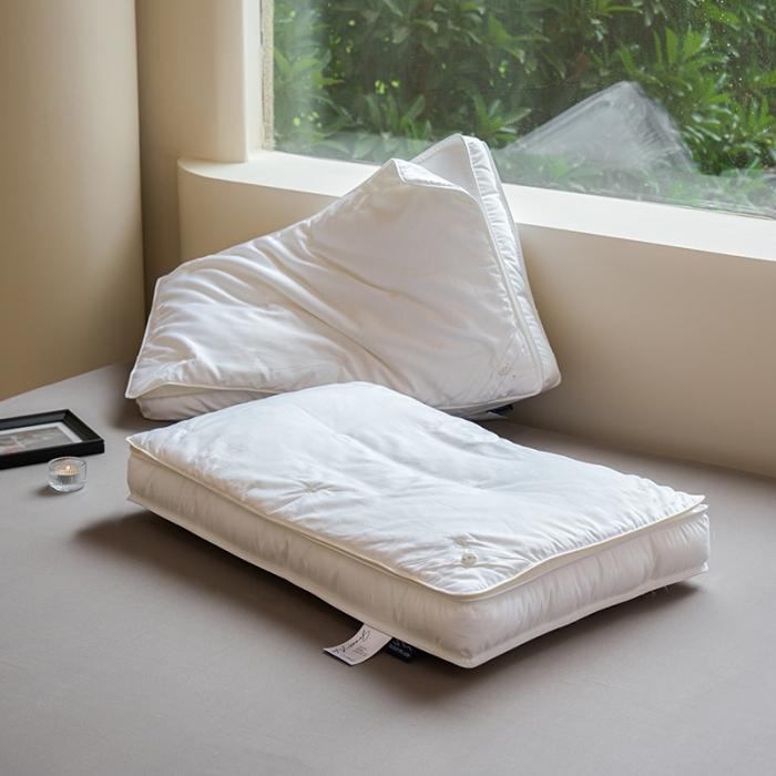 91家纺网 家纺一手货源 找家纺 2024新款 会‘呼吸’的枕头 温而不燥 呵护颈椎