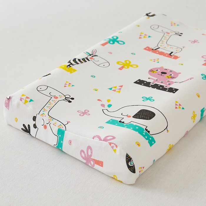 91家纺网 家纺一手货源 找家纺 （总）2023新款儿童乳胶枕平面枕2744 枕头枕芯