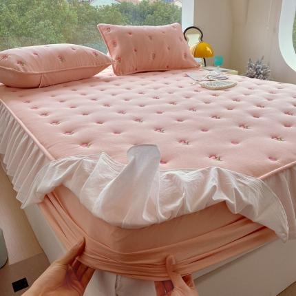 91家纺网 家纺一手货源 找家纺 （总）尊康家纺（原磊科） 2024新款全棉色织夹棉大豆床笠-花颜