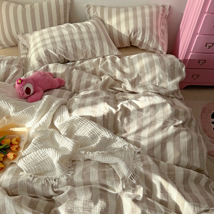 91家纺网 家纺一手货源 找家纺 千朵 2023新款色织双层皱皱纱全棉四件套 奶灰