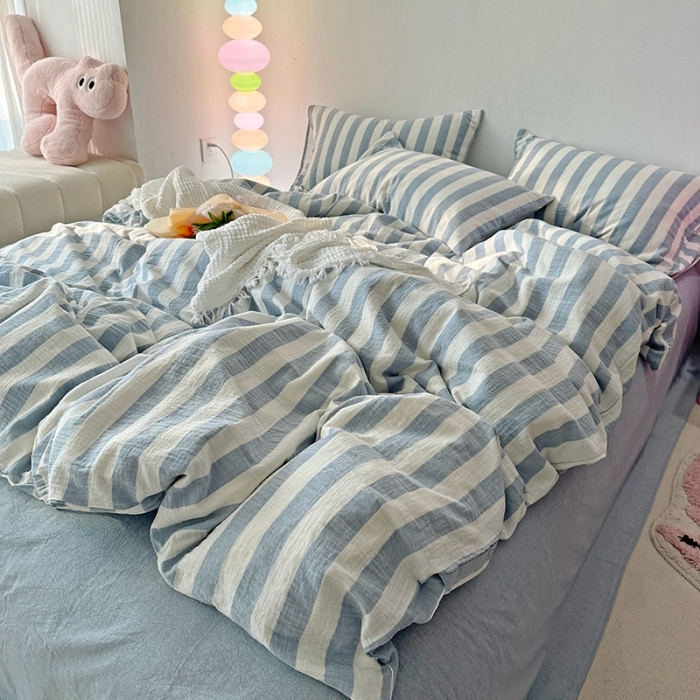 91家纺网 家纺一手货源 找家纺 千朵 2023新款色织双层皱皱纱全棉四件套 浅灰蓝