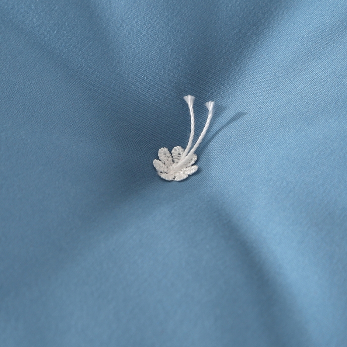 91家纺网 家纺一手货源 找家纺 美伦美铂金尊享专版刺绣被子被芯冬被春秋被夏被手工订花被经典玉